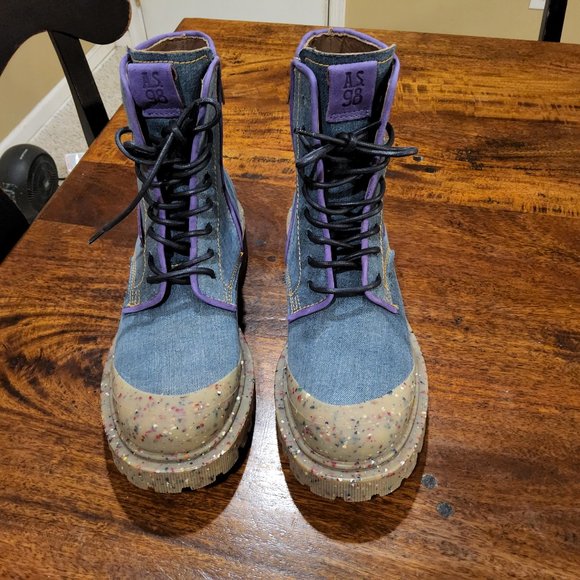 SOLD SOLD SOLD - Picture 4 of 4